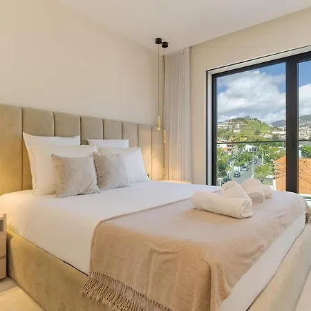 Apartment Serenity Madeira Pool, Ac & Family Friendly Funchal (Madeira)