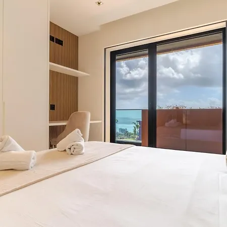 Serenity Madeira Pool, Ac & Family Friendly * Funchal (Madeira)